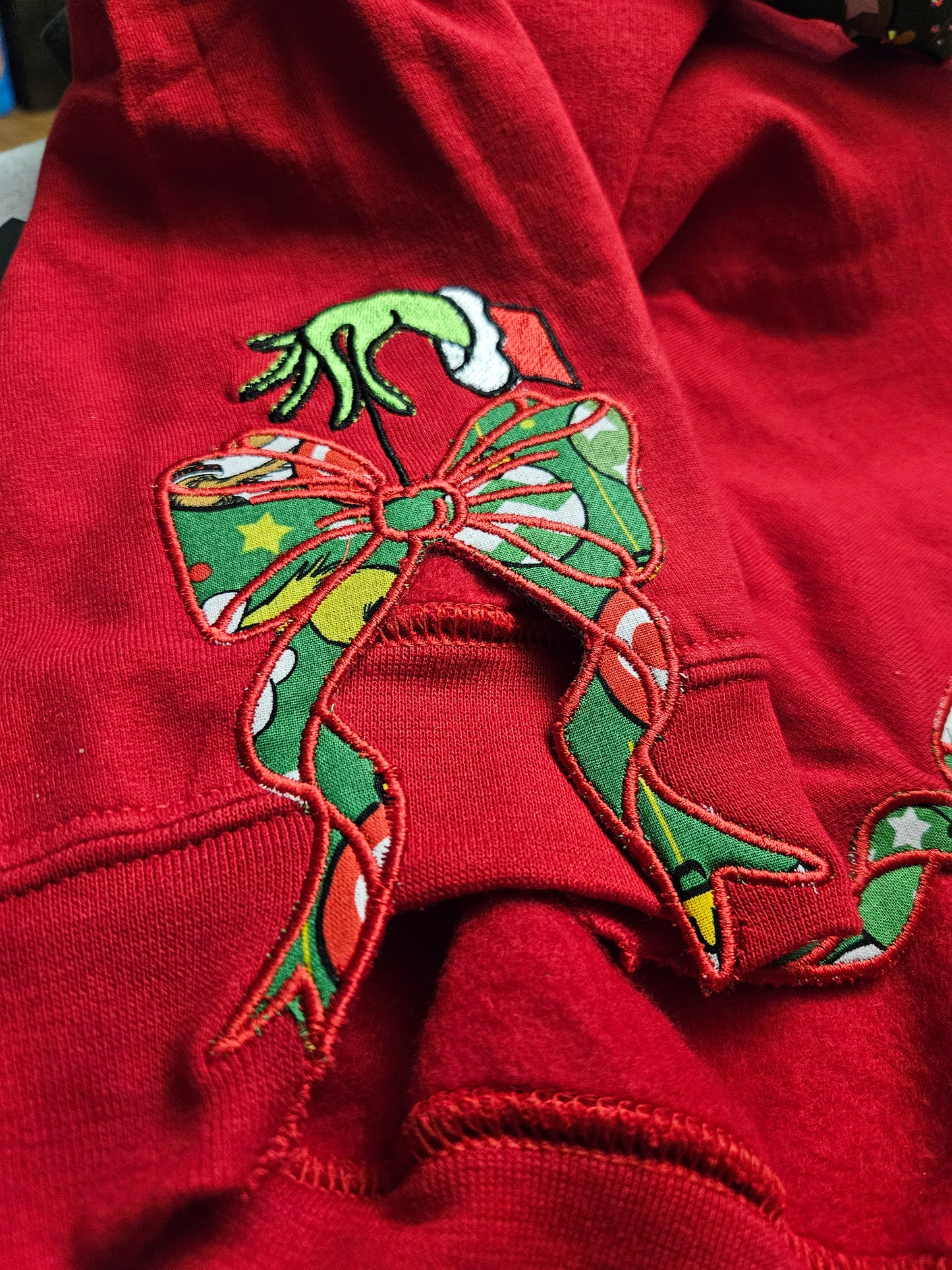 X-Mas Sweatshirt-Side Grinch Applique